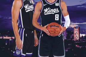 爱游戏中国官方网站AYX SPORTS纳达尔巅峰对决，字母哥与30激战老鹰分钟，连败胜负难料！