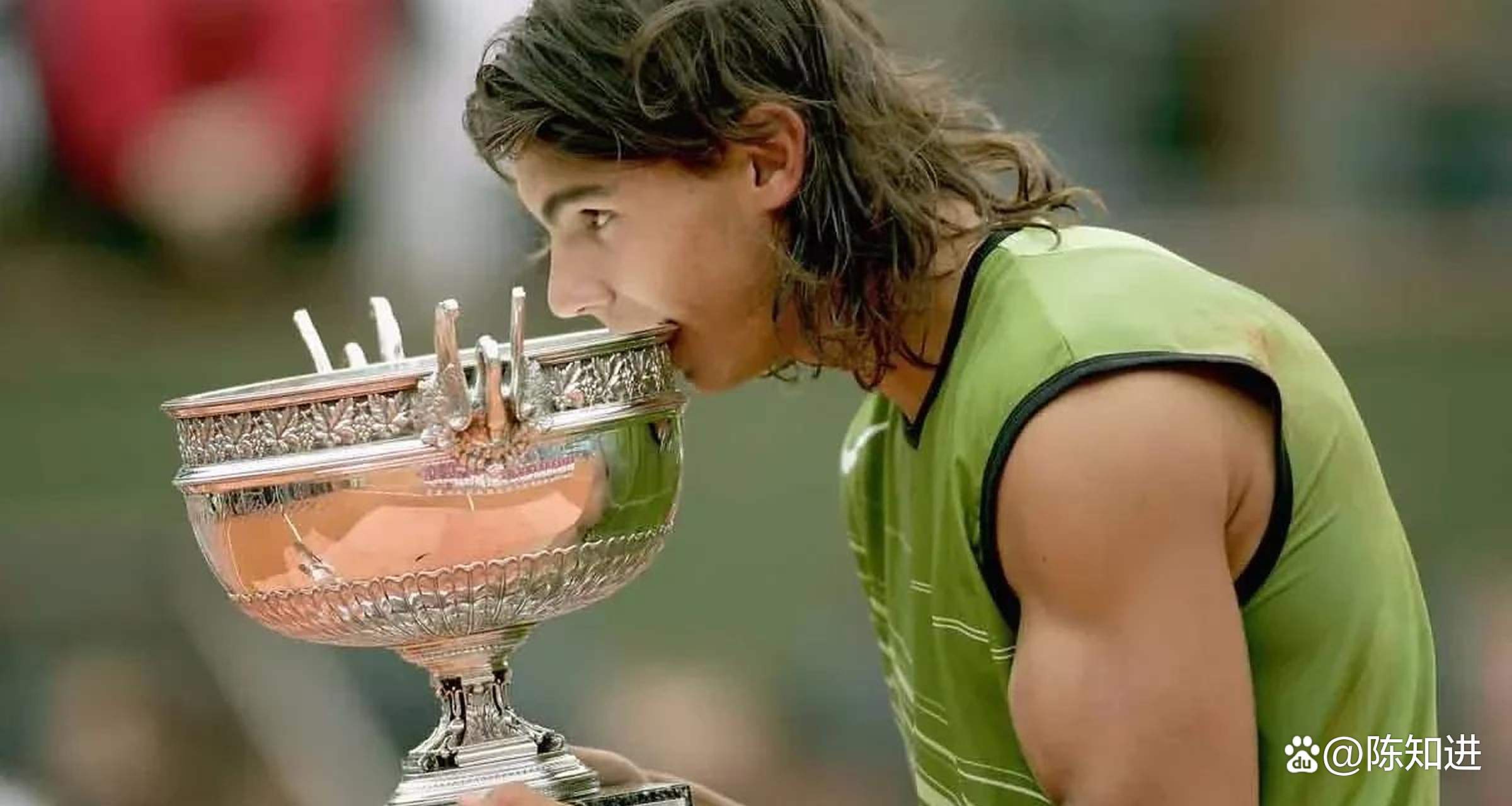 纳达尔迎来十五赛季高光表现，巴塞罗那球迷沸腾！(纳达尔的比赛什么时候开始)